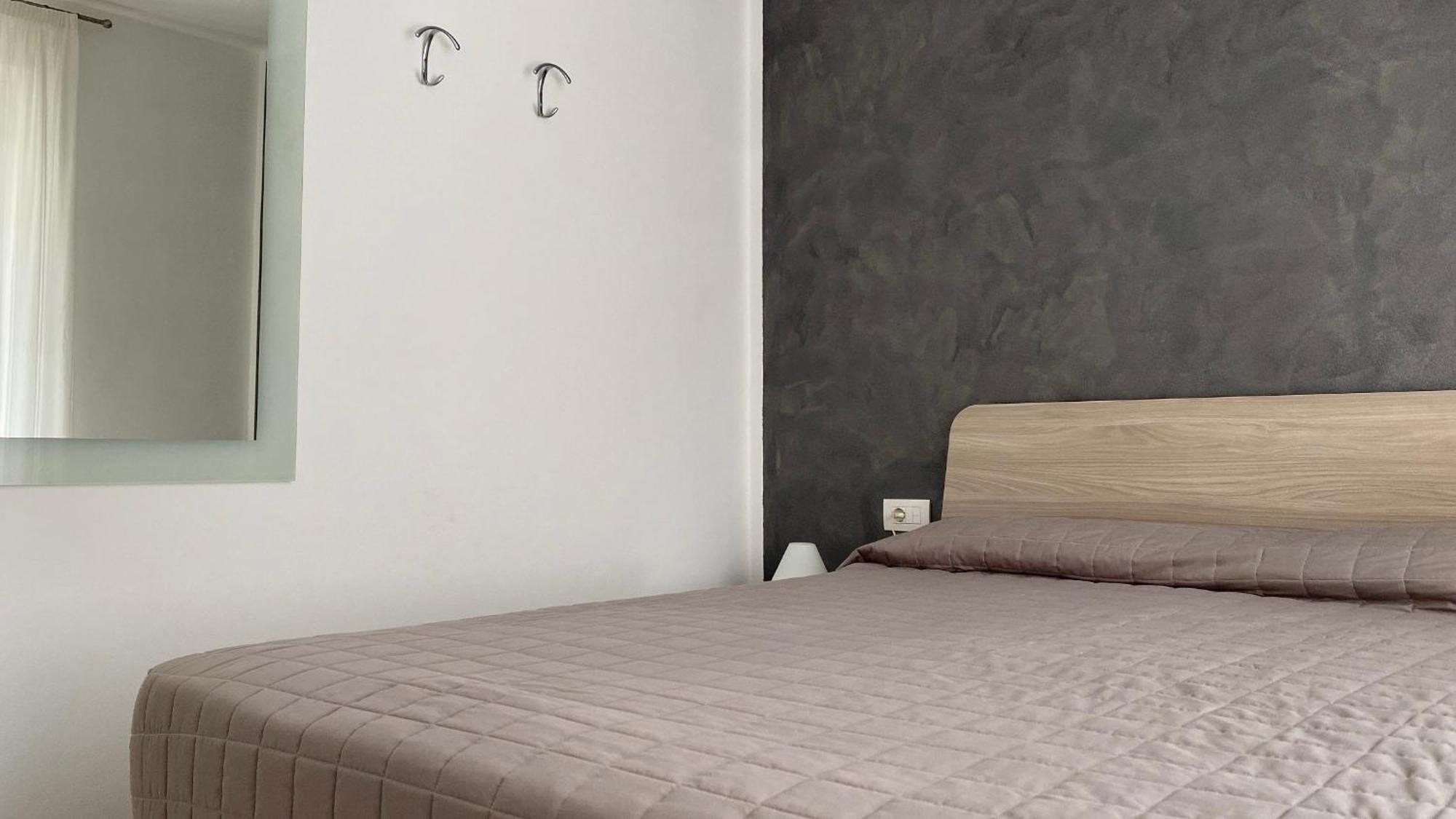 Appartamenti Nataly Torbole Sul Garda Exteriör bild
